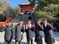 �߉������{