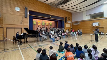 �Z�N���𑗂��