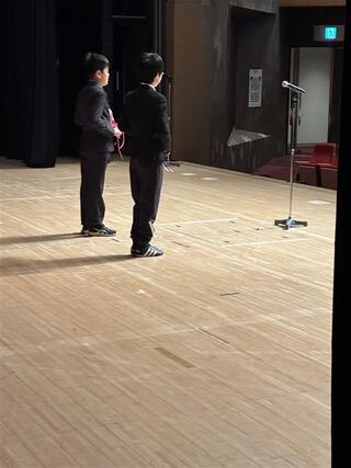 �X�s�[�`�̗l�q