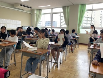 文部科学省 六年生の学力調査