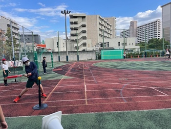 六年生が行いました。