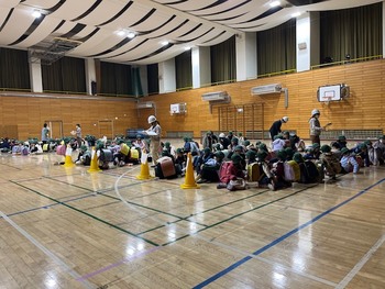 下校訓練に臨みました。