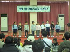 �������\��